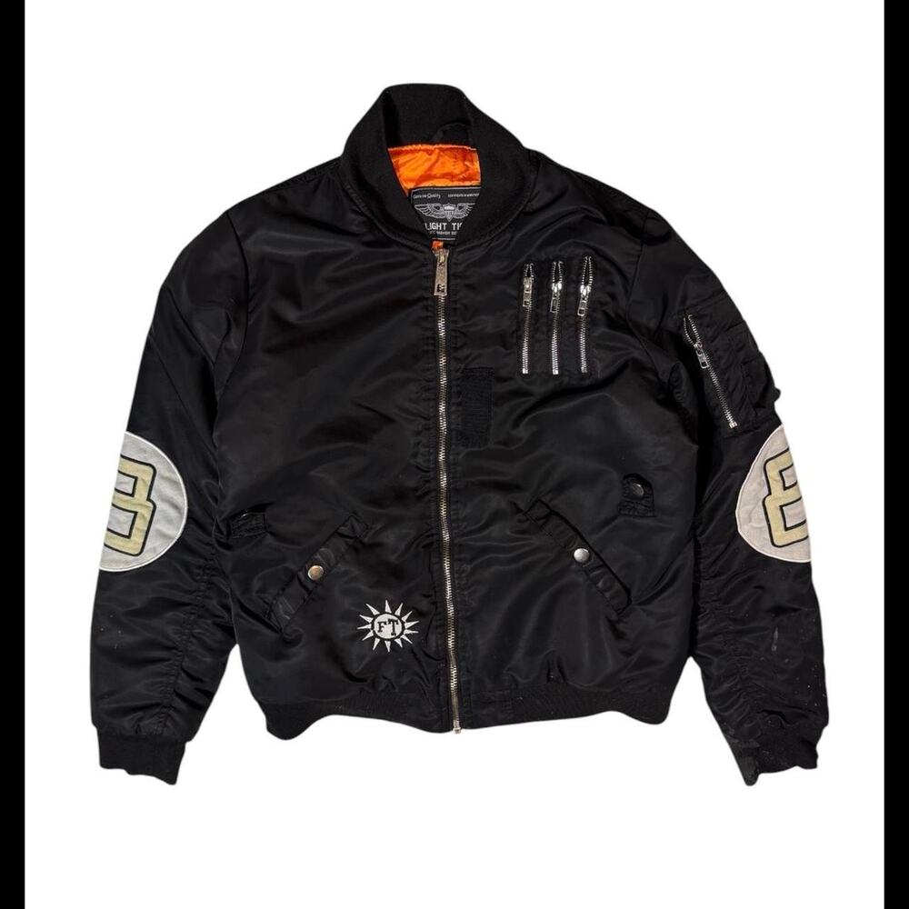 Black bomber jacket with‎ silver